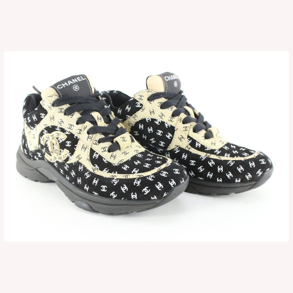 Chanel Women's 36 Light Brown x Black CC All Over Trainer Sneaker 1CJ0106
